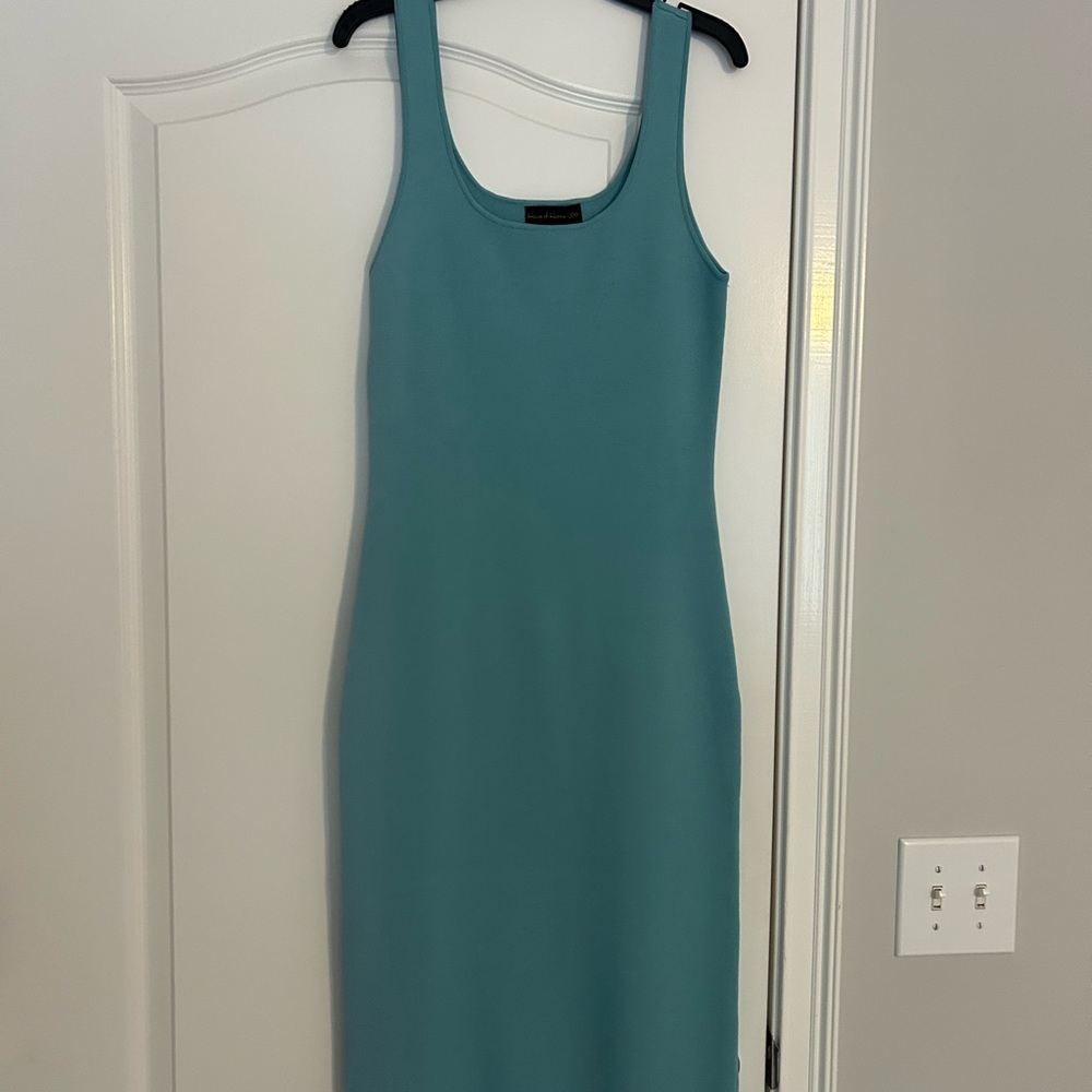 Elegant Blue Sleeveless Dress